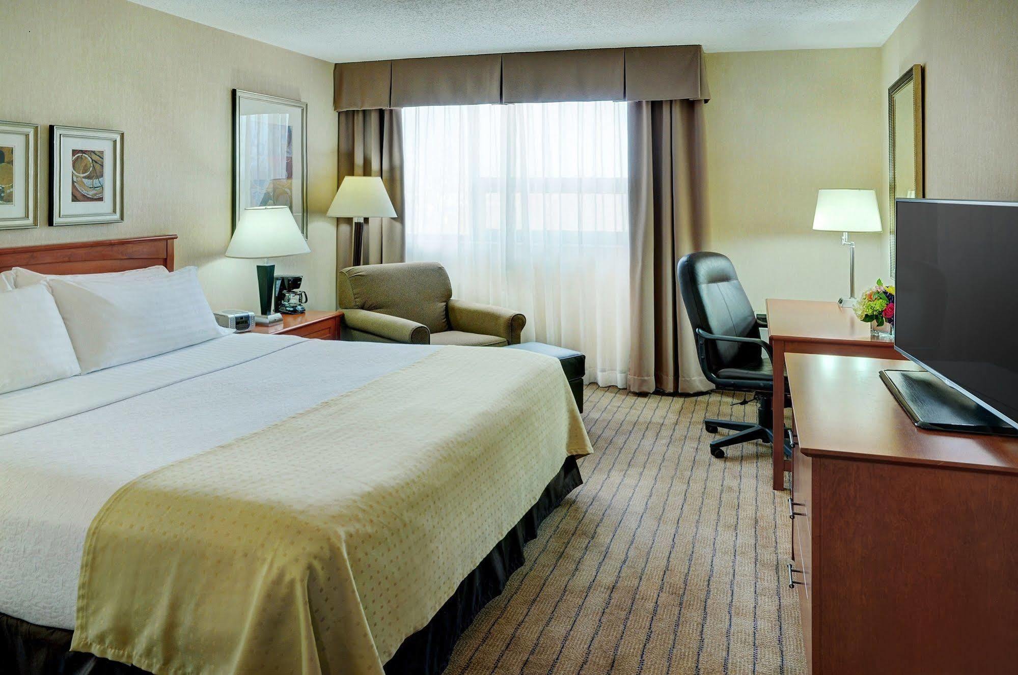 Holiday Inn Guelph Hotel & Conference Centre, An Ihg Hotel Exteriér fotografie