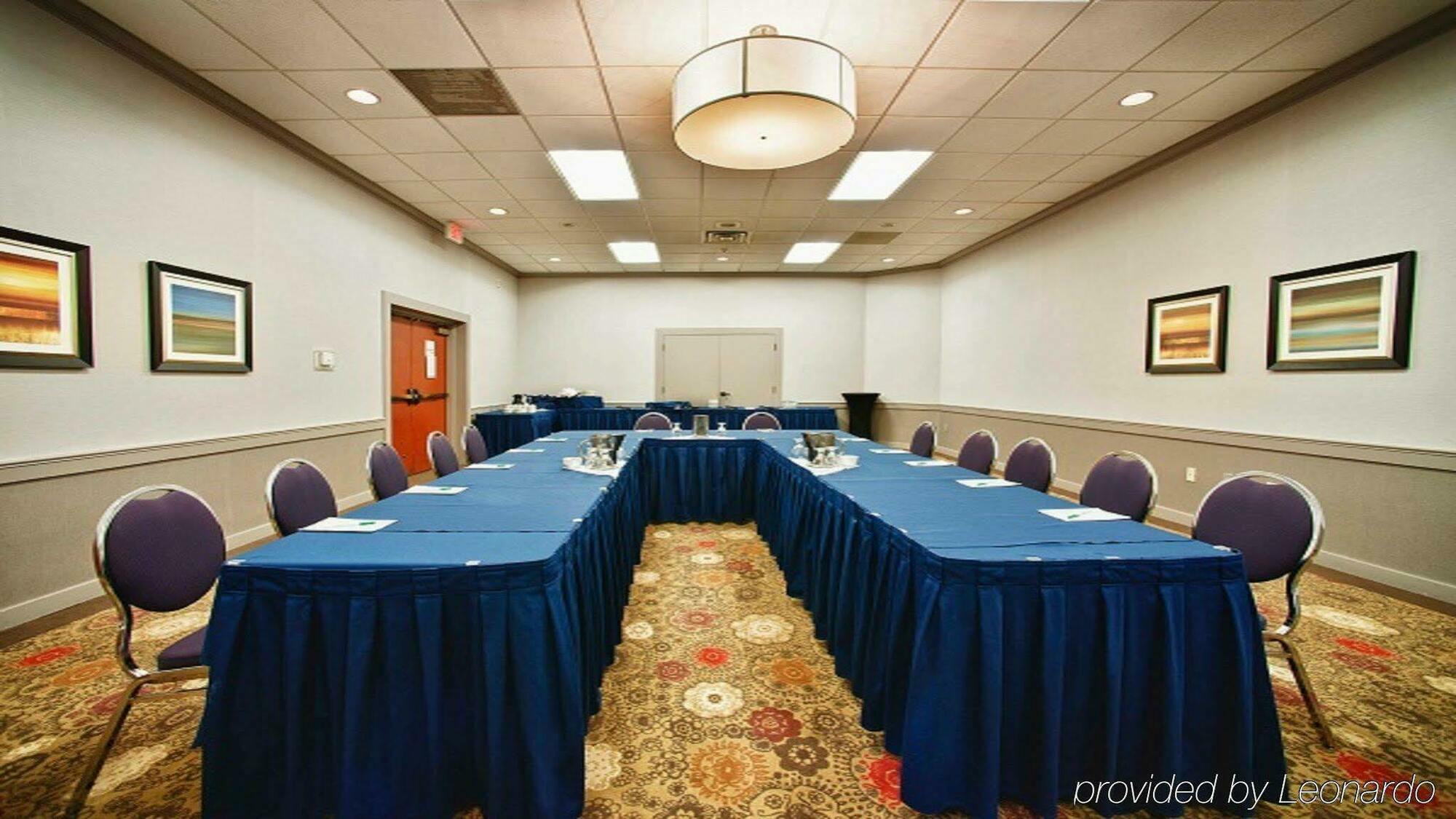 Holiday Inn Guelph Hotel & Conference Centre, An Ihg Hotel Exteriér fotografie