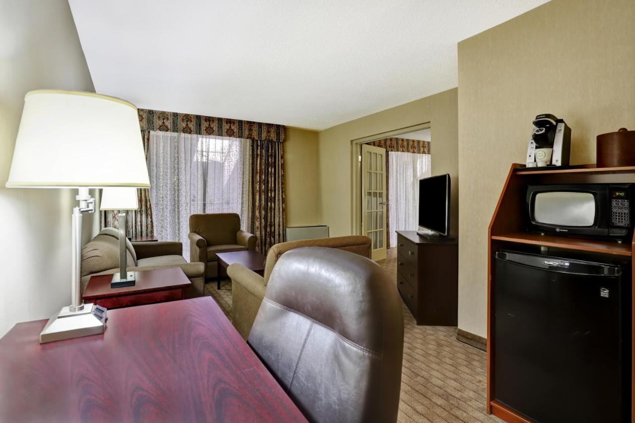 Holiday Inn Guelph Hotel & Conference Centre, An Ihg Hotel Exteriér fotografie